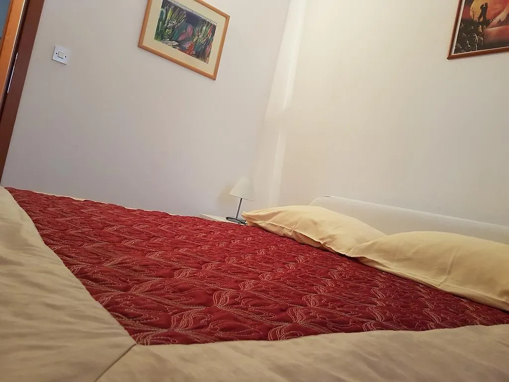 Apartments Culjak Trogir 0*,